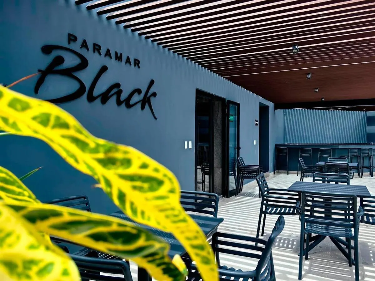 Paramar Black Condominio En Tulum